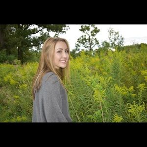 Meet your Posher, Hailey